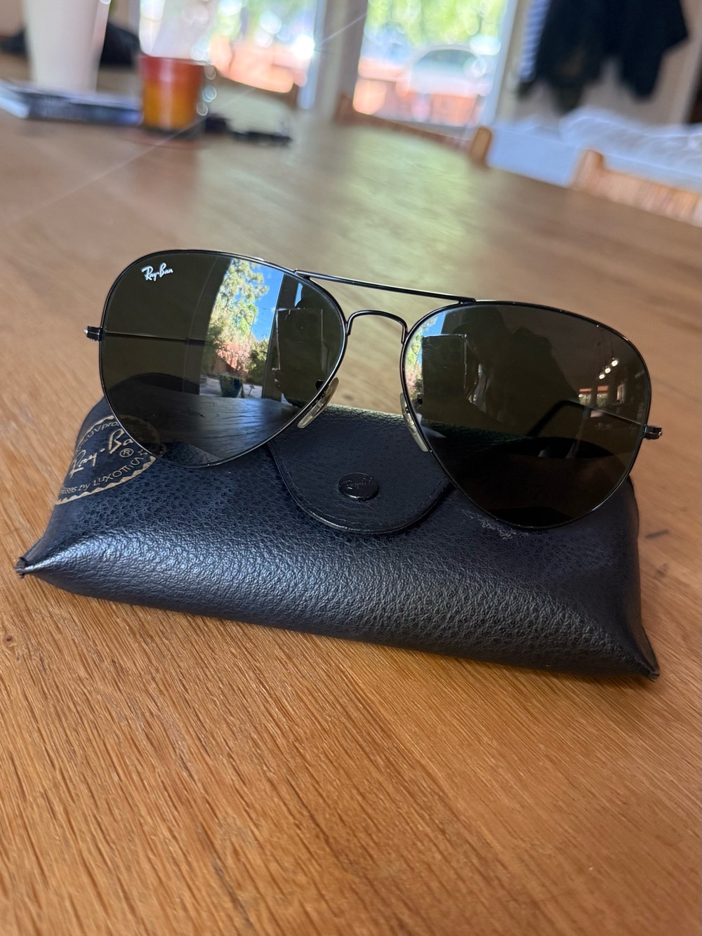 Ray-Ban Aviator Large Sunglasses in Black